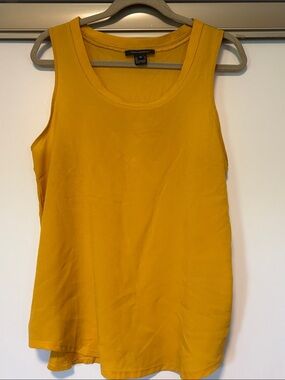French Connection Women’s Mustard Yellow Tank Top - Classic Scoop Neck medium